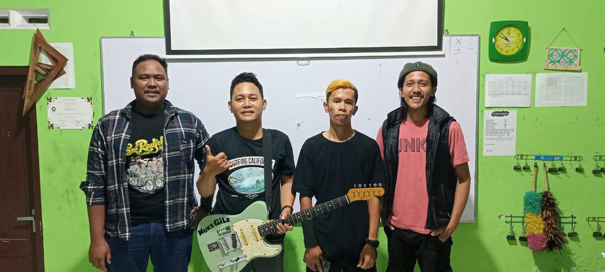 Permen Untuk Funny tweet media