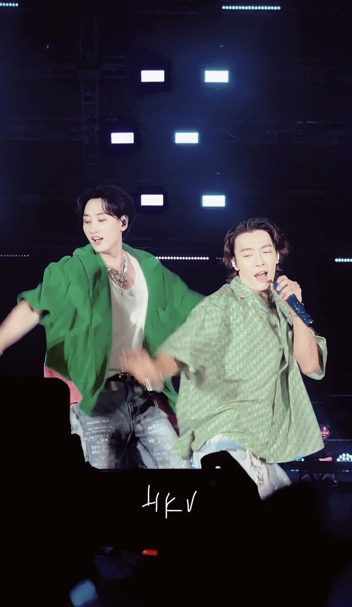 HelloHoen's tweet photo. 230902 photo by me
DElight Party in HCM 
#EUNHYUK #DElight_PartyinHCM #DnEDElightParty #DnE https://t.co/SANrN1IvBF