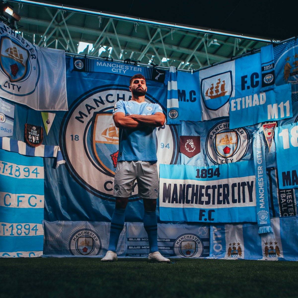 ManCity's tweet photo. Good morning! 👋 https://t.co/Z8Ktm2wOdw