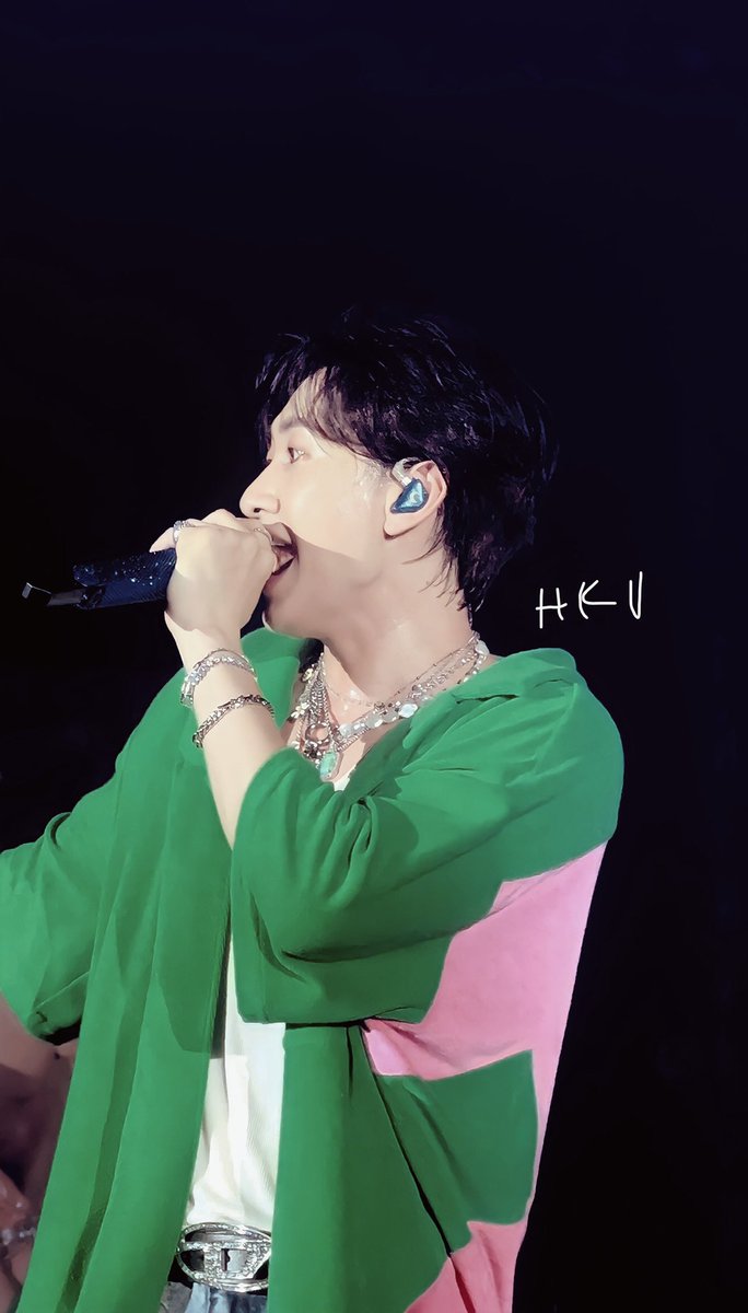 HelloHoen's tweet photo. 230902 photo by me
DElight Party in HCM 
#EUNHYUK #DElight_PartyinHCM #DnEDElightParty #DnE https://t.co/xZf9gIyvlK