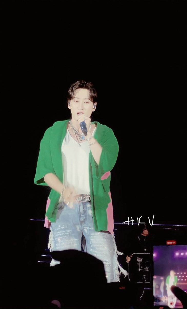 230902 photo by me
DElight Party in HCM 
#EUNHYUK #DElight_PartyinHCM #DnEDElightParty #DnE