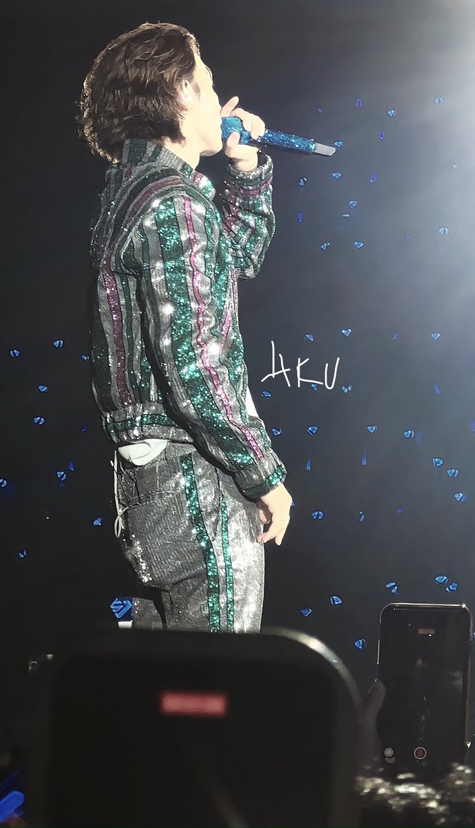 HelloHoen's tweet photo. 230902 photo by me
DElight Party in HCM 
#EUNHYUK #DElight_PartyinHCM #DnEDElightParty #DnE https://t.co/nfpj8cLJwT