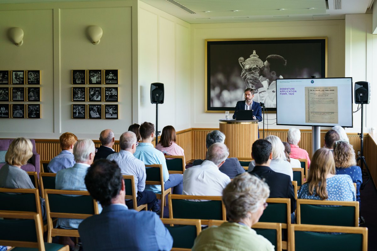 We’ve been busy reviewing the fantastic papers submitted to the #TennisHistoryConference. We are now finalizing the day’s events and look forward to an exciting day of discussions in November. Tickets on sale now!  bit.ly/3YhEPMI
#TennisHistory #Wimbledon #TennisFans