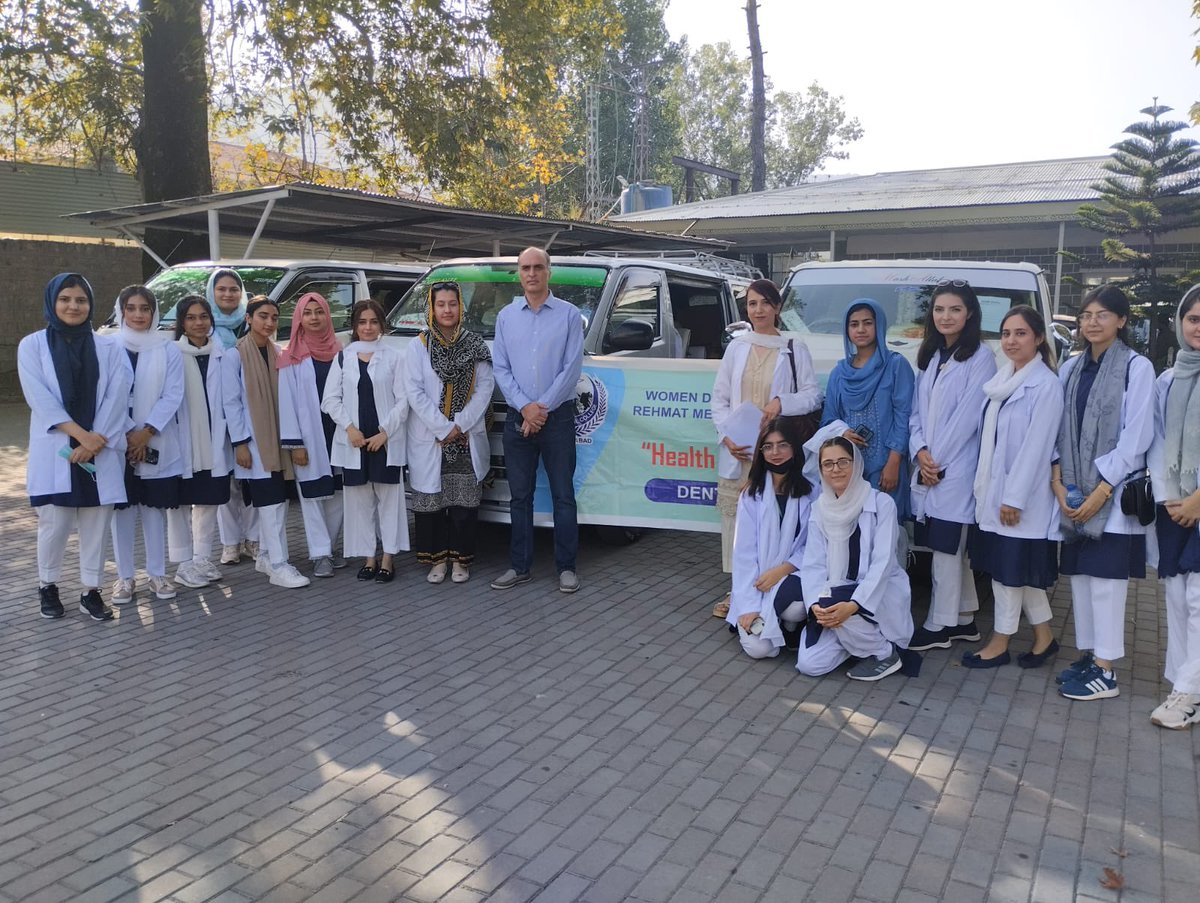RMH_Officials's tweet photo. Exciting news! Dental Camps by Women Dental College Abbottabad &amp; Rehmat Memorial Dental Hospital offer free checkups &amp; oral health awareness to school children in Abbottabad, Mansehra, and Haripur from Sept 4-8, 2023. 30 thousand kids will get toothbrushes &amp; toothpaste too! https://t.co/6Ql2oFibc9