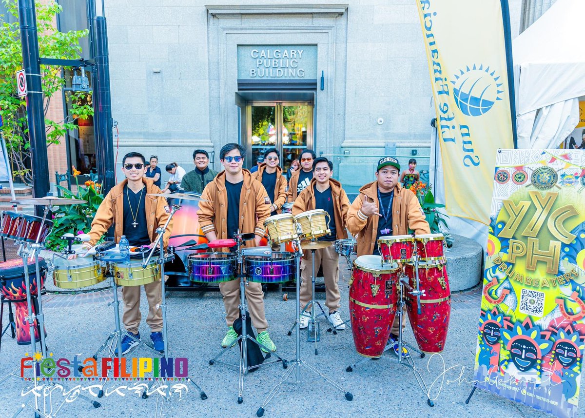 FiestaYYC's tweet image. Part 1 of Jam-packed Saturday.
Day 2 - September 1st.
The Cultural showcase brought beautiful colours and exhilarating beats!