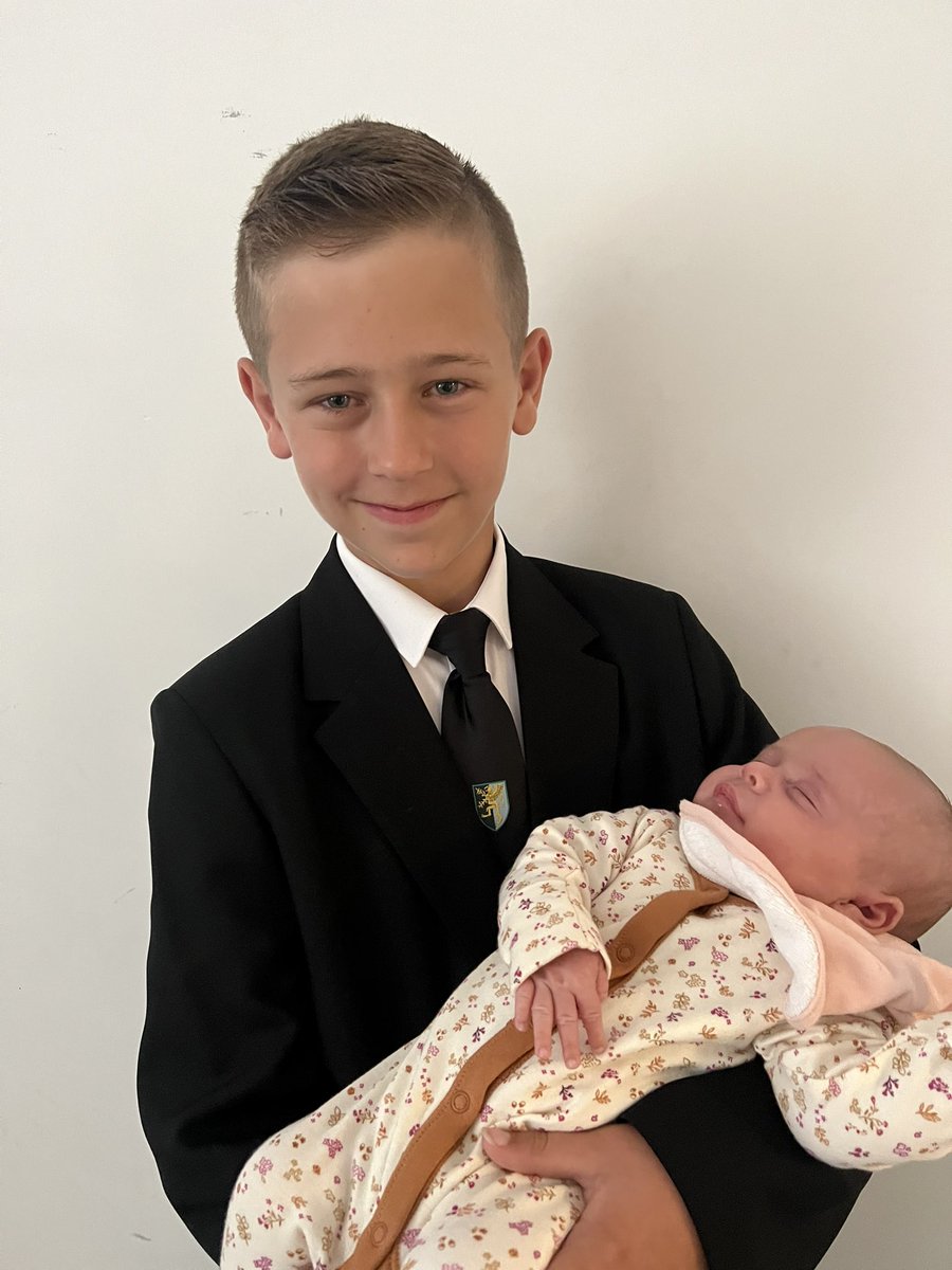 𝐾𝑎𝑦 𝐻𝑎𝑟𝑟𝑖𝑠𝑜𝑛☁️ tweet media