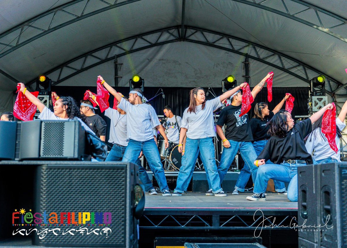 FiestaYYC's tweet image. Part 2 of Jam-packed Saturday
Day 2 - September 1st
Local Dance groups set the stage on fire covering various artists including KPOP, PPOP, and OPM.