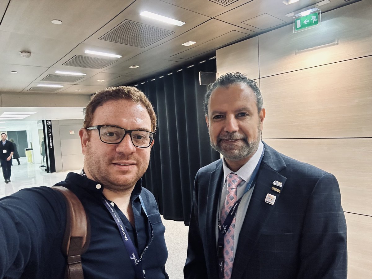 Mahmoud Alkholany (@alkholany) on Twitter photo The start of the conference can’t be any better meeting in person, listening to and learning from the legend <a href="/NarouzeMD/">Samer Narouze,MD,PhD,MMM</a> about cannabinoids.
<a href="/ESRA_Society/">ESRA | European Society of Regional Anaesthesia</a>
#ESRAWorld2023 The start of the conference can’t be any better meeting in person, listening to and learning from the legend <a href="/NarouzeMD/">Samer Narouze,MD,PhD,MMM</a> about cannabinoids.
<a href="/ESRA_Society/">ESRA | European Society of Regional Anaesthesia</a>
#ESRAWorld2023