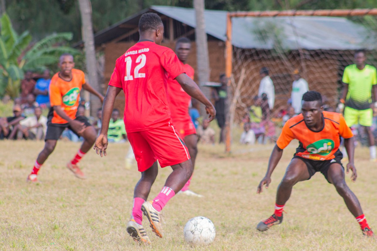 PaulSaulPhotos's tweet photo. Had a chance to photograph this football match over the weekend was my first time check them out..
#kilifi #kilificount #dimba #football #Footballplayer #malindi #chapadimba #FootballKE https://t.co/DqALgjxDOp