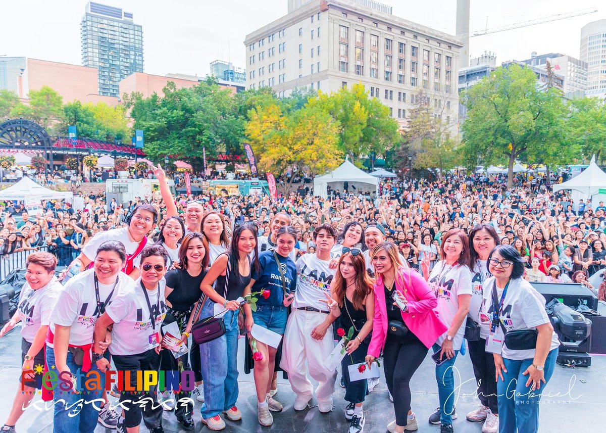 FiestaYYC's tweet image. Part 3 of Jam-packed Saturday
Day 2 - September 1st
@InigoDPascual filled the Olympic Plaza with an ocean of people. Our numbers just keep getting bigger each year.