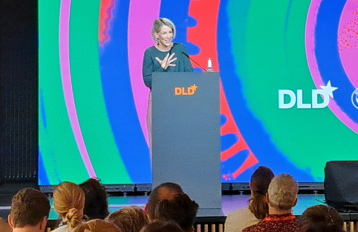 Mayor <a href="/KHabenschaden/">Katrin Habenschaden</a> on our 2023  #CircularEconomy actions in Munich  <a href="/DLDConference/">DLD Conference</a> :  

1)  Circular Economy Coordination Center (CEKS) Launch

2) Munich Circularity Gap Report with @circleeconomy 

3) MFA and CE Strategy with <a href="/Deloitte/">Deloitte</a> 

4) <a href="/URBACT/">URBACT</a> Lets Go Circular! PROJET
