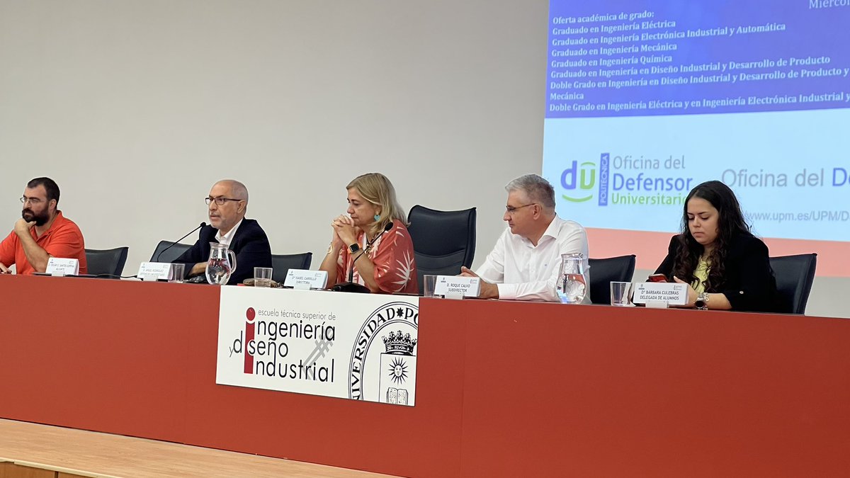 La #FamiliaETSIDI tiene el placer de compartir esta jornada con la participación de la Defensoría Universitaria, que vela por protección de los derechos y libertades de quienes formamos la comunidad universitaria ante las actuaciones de nuestra Universidad #JornadadeBienvenida