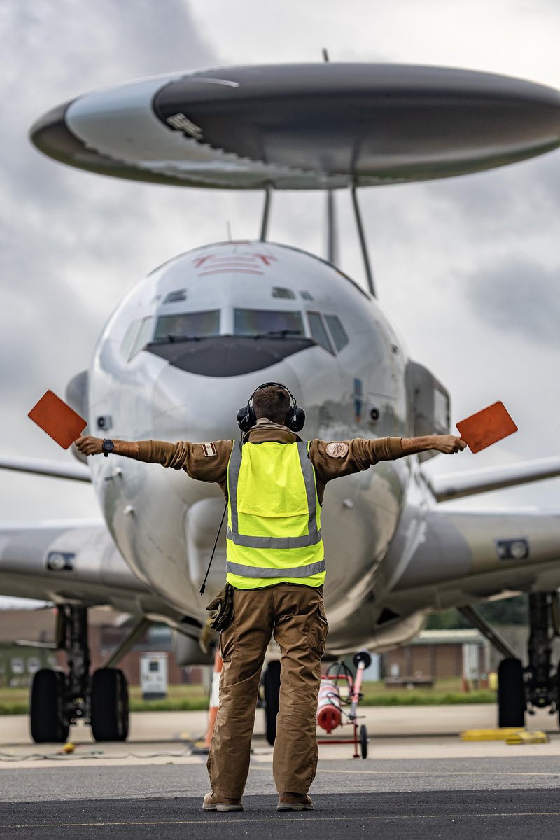 RoyalAirForce's tweet image. .@RCAF_ARC🇨🇦, @ItalianAirForce🇮🇹 and @NATOAWACS have arrived at @RAFWaddington for Exercise Cobra Warrior 23-2.  

The @usairforce🇺🇸and @BritishArmy are also working alongside the RAF over the next two weeks as part of the largest military exercise in Europe.