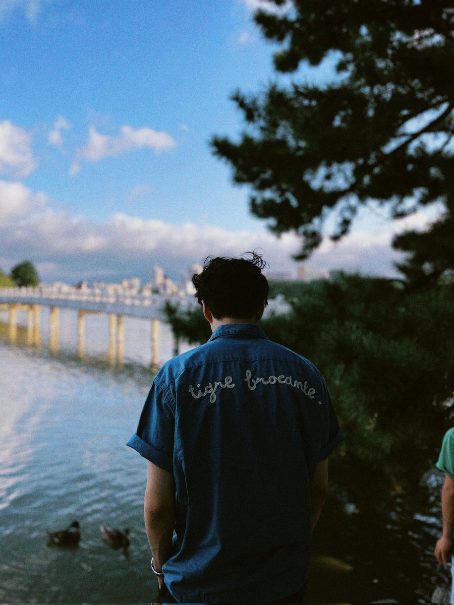 trsrupdates's tweet photo. [ #아사히 WEVERSE ] 230906 #ASAHI post 🌟 

🤖: sharing happiness in FUKUOKA

#TREASURE #트레저 #トレジャー@treasuremembers https://t.co/AcjqRFhgjm