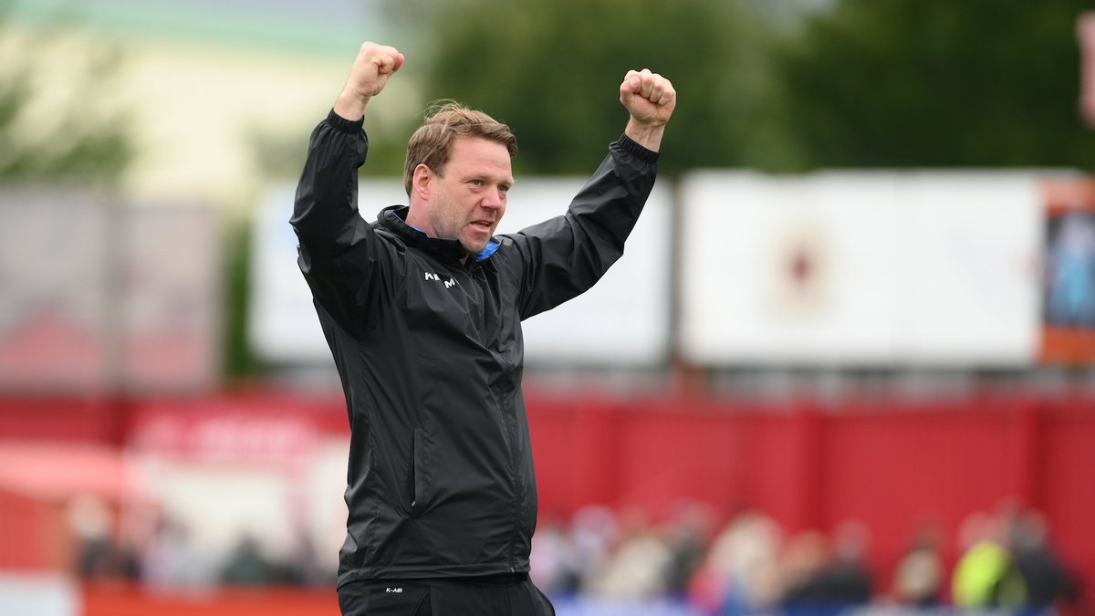 SUFCOfficial's tweet photo. 🏆 MANAGER OF THE MONTH

A massive congratulations to Iron manager Jimmy Dean, who has been named the Vanarama National League North manager of the month for August 👉 https://t.co/NE3ZH7GsT0

#UTI #IRON https://t.co/0uYbWWvGsT