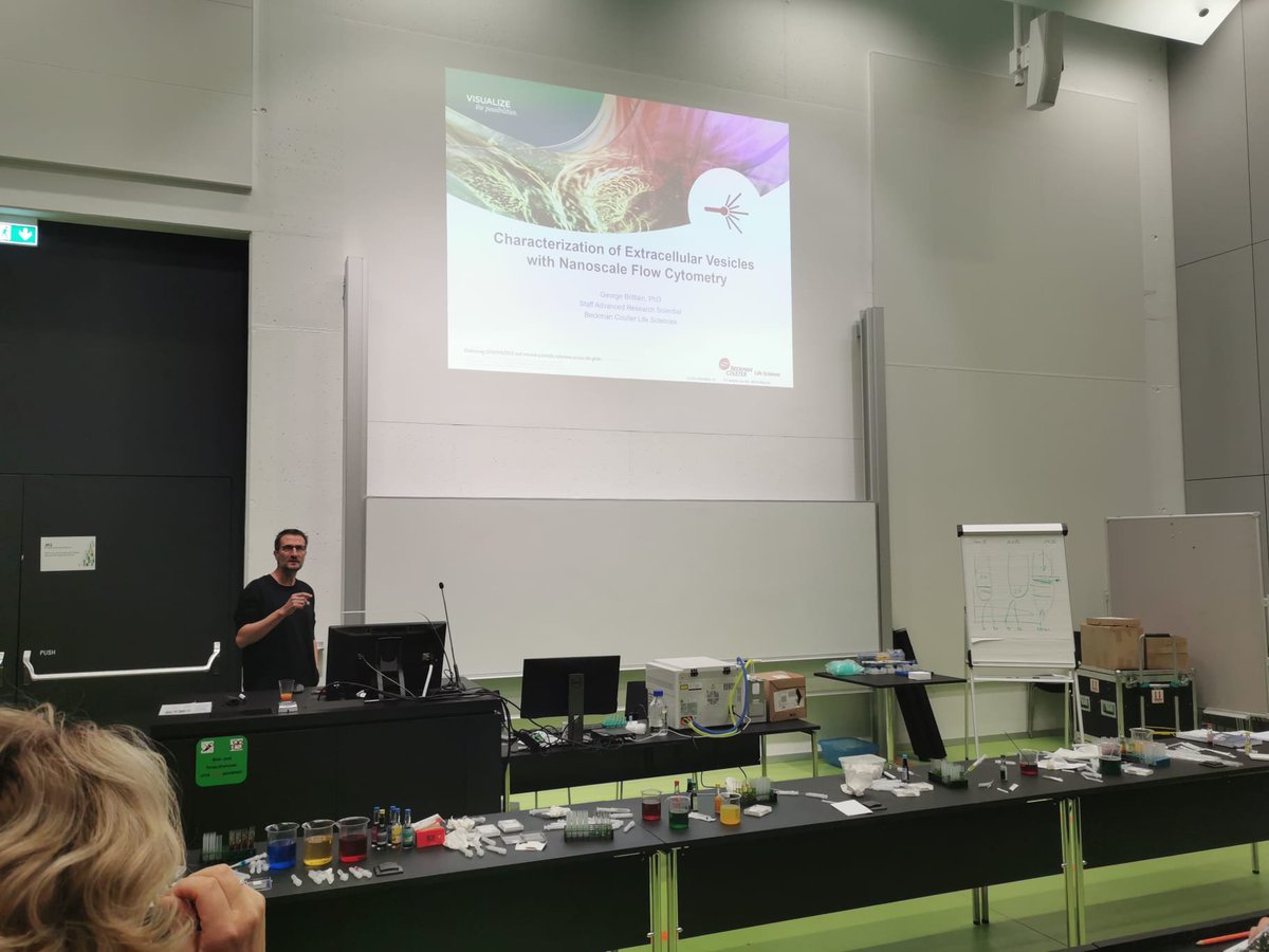 ASEV_Austria's tweet photo. Many of the #smallnewworld enthusiasts are still in Graz! And participating at the workshop by @BeckmanCoulter 😎@medunigraz https://t.co/xIUneJl1H3