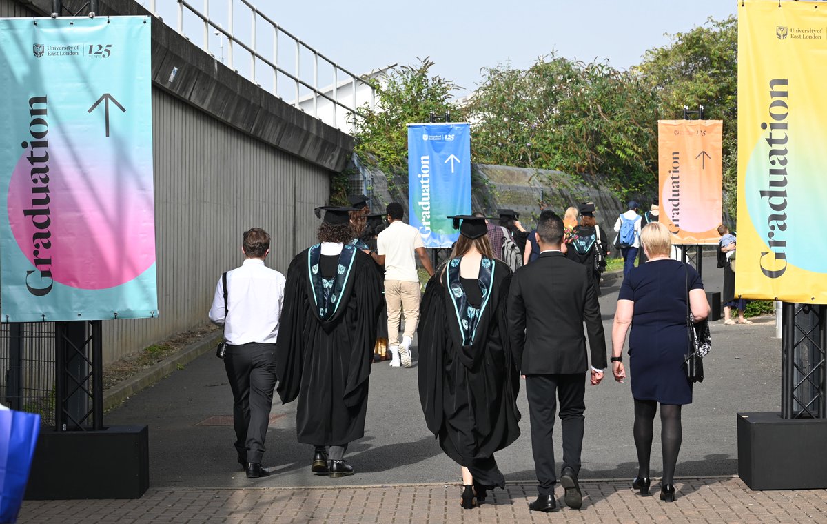We're loving this morning before graduation! 🎓 

Our ceremony is about to begin! Share your joy with us by tagging us and using #UELGrad. Let's create everlasting memories together!