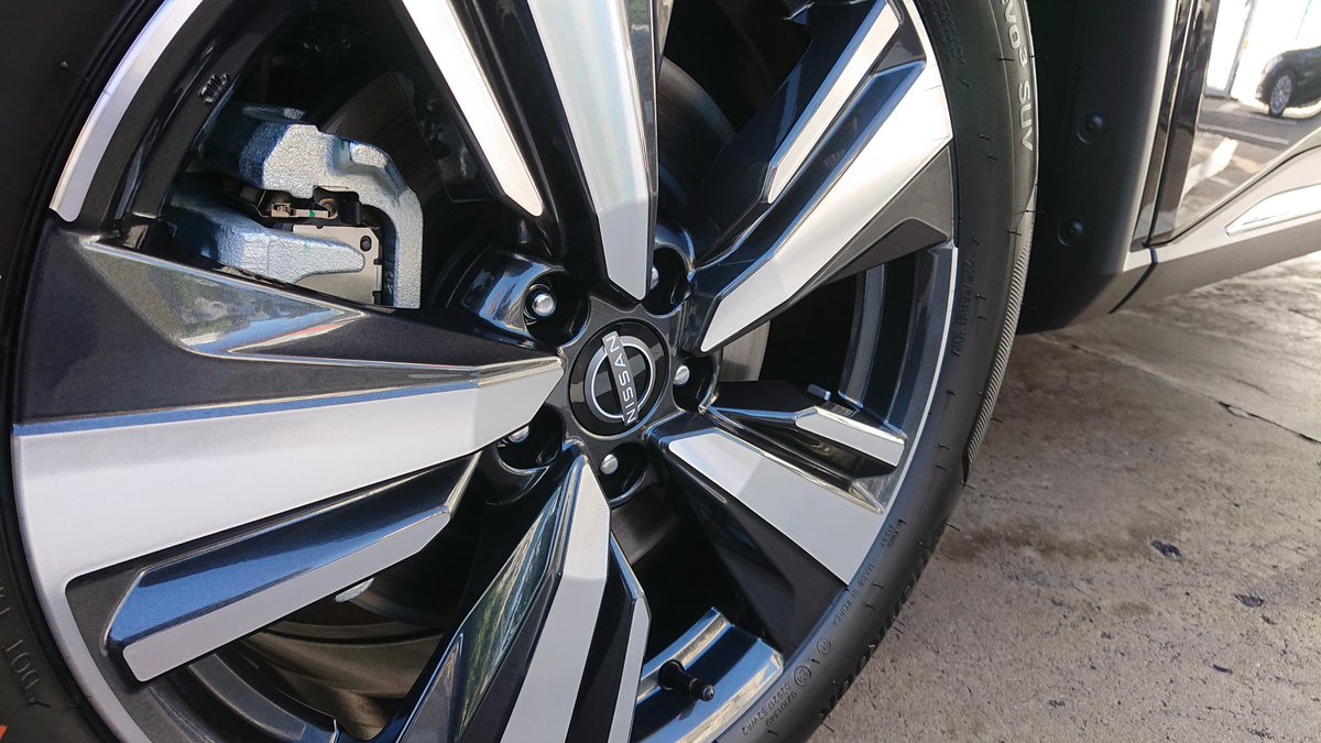 anamizukfss's tweet photo. インスタには既に投稿してましたが、こちらにも。
いい感じのリフレクション。
NISSAN X-TRAIL
LM CERAMIC完成です。
濡れ感も良い✨
#NISSAN #日産 #XTRAIL #lmceramic #luminus
@kyoto_detail @anamizukfss https://t.co/E4OygdW52G