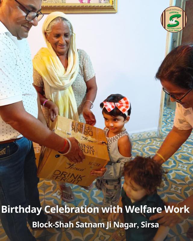 GreenSwelfares's tweet photo. Shah Satnam Ji Green 'S' Welfare Force Wing volunteers made their birthdays meaningful by distributing food kits to needy families and planting trees🌳for a greener tomorrow. A celebration of life, in every sense!  #SaintMSGTeachings #BirthdayWithPurpose #NurtureNature #DeraSachaSauda