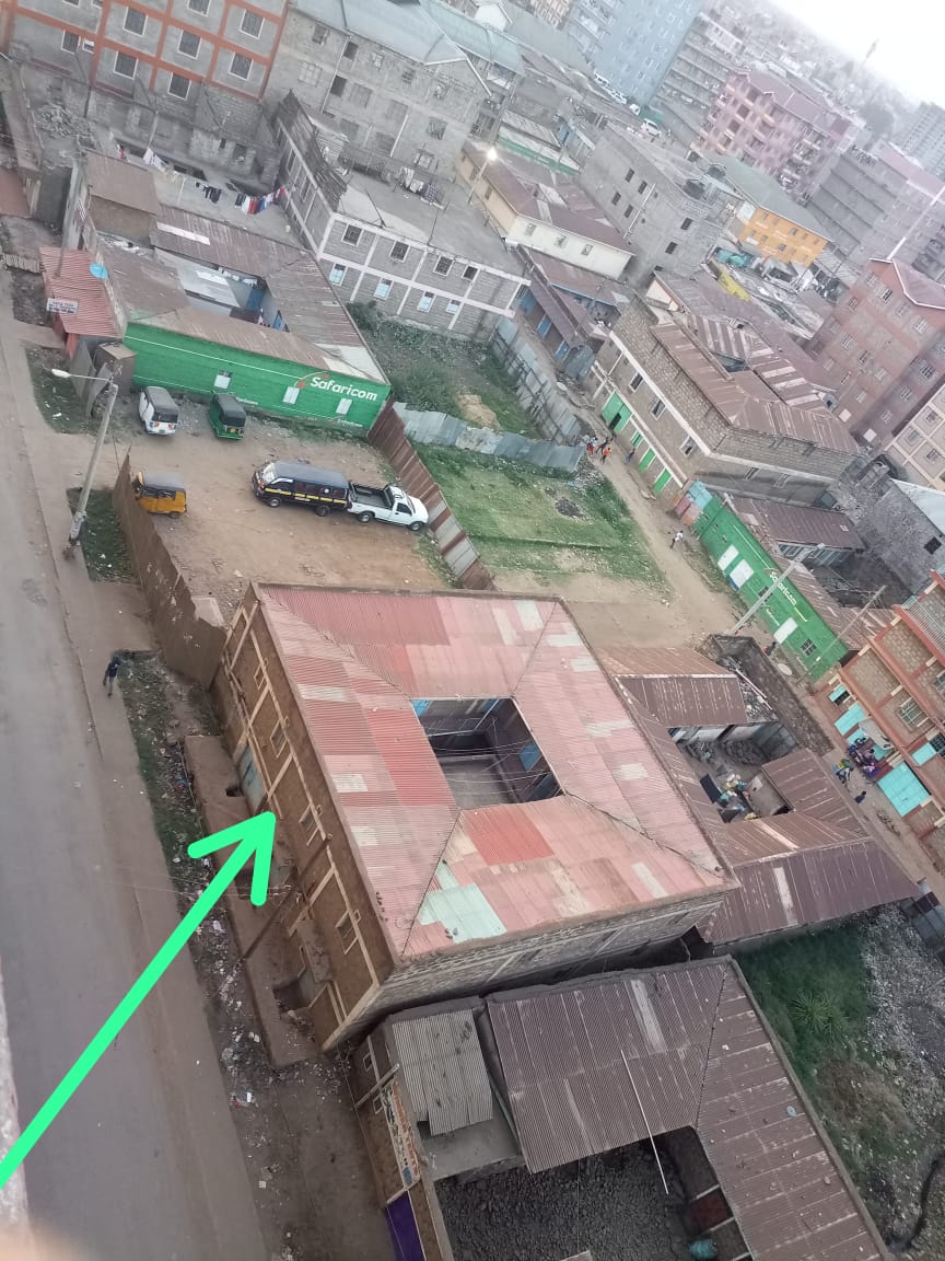 EdwinKaranja001's tweet image. 🎁40x80 Plot, with a storey building on sale in Githurai 44 Area.
Water ✓
Accessibility ✓
Electricity ✓
Documents ✓
Ideal property for revamping
See the attached pictures
Going for 10m slightly Negotiable
Call 0713790137 
#donproperties
#plotonsale
#Githurai