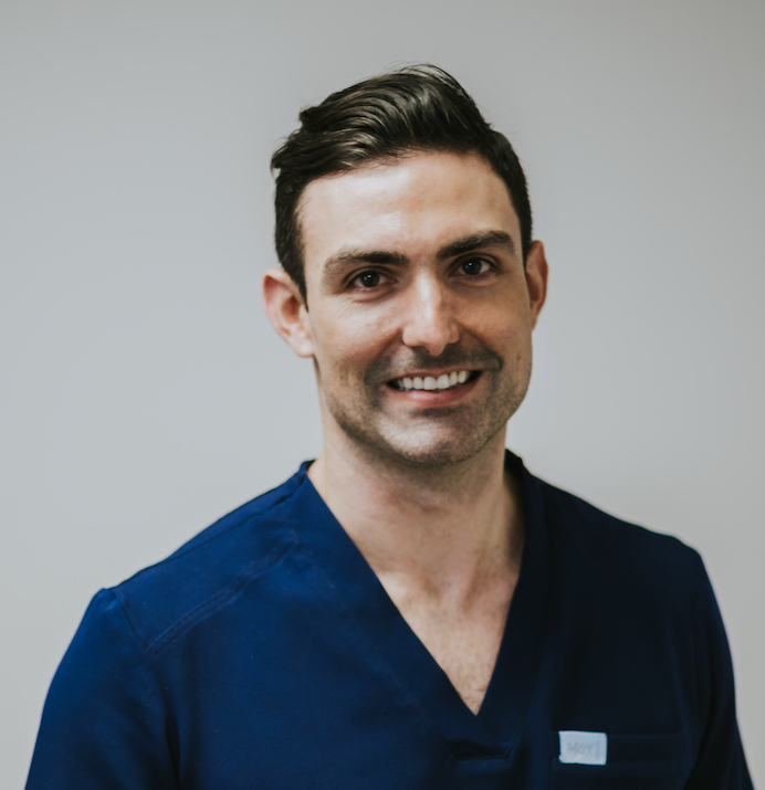 SAfmRadio's tweet photo. [ON AIR] In this week's #HealthFeature, we unpack cervical cancer which is the second most common cancer among adolescent girls &amp; young women. To unpack how this condition affects men, we are joined by Dr. Jason Bennett of @mediclinic on #SAfmTalkingPoint with @KGMoeketsi https://t.co/OqdlgGZPSq