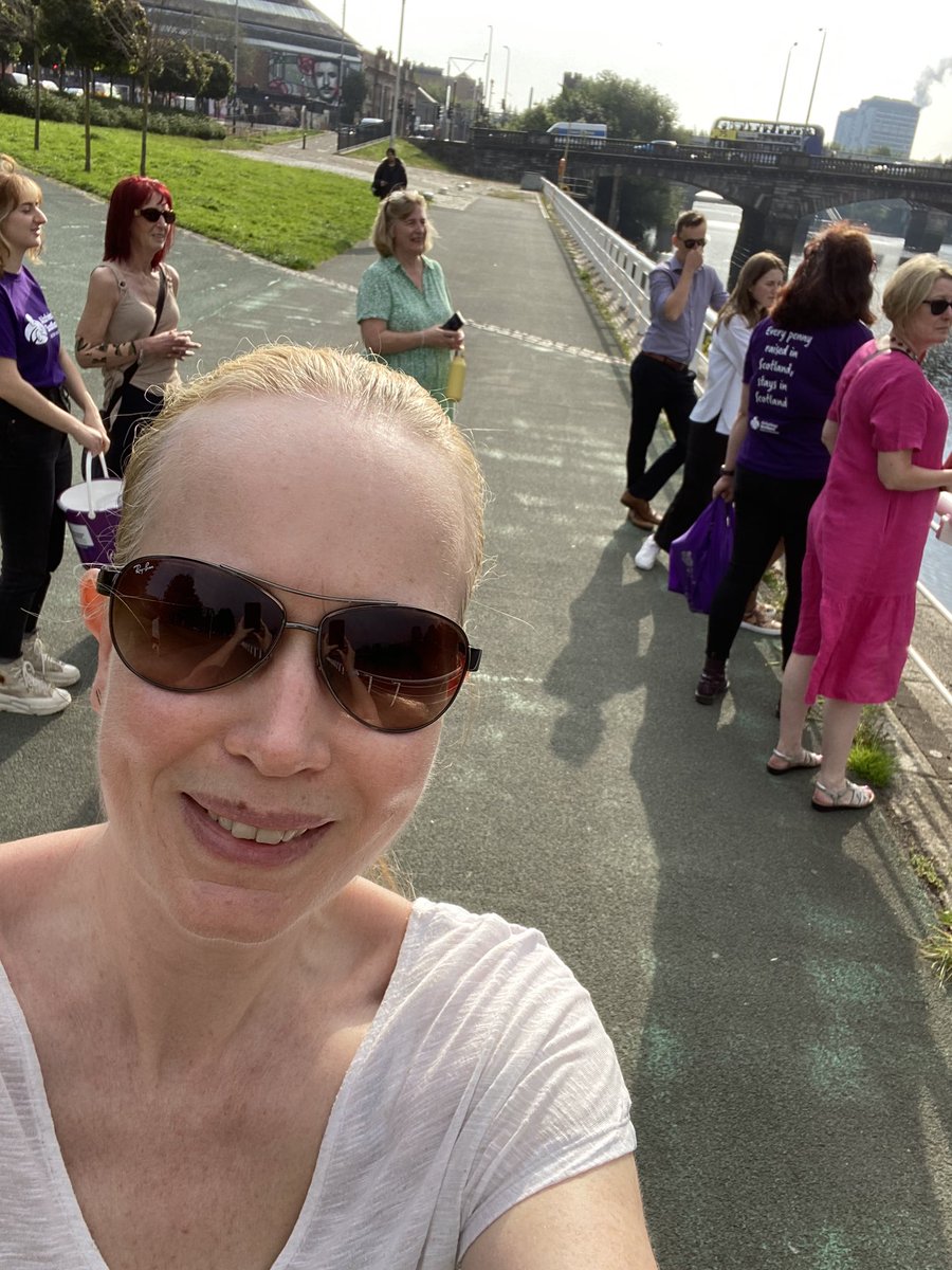 Enjoying a Cyldeside walk this morning with @alzscot, colleagues from @NCFCareForum & @scottishcare and international delegates here for #GAN2023