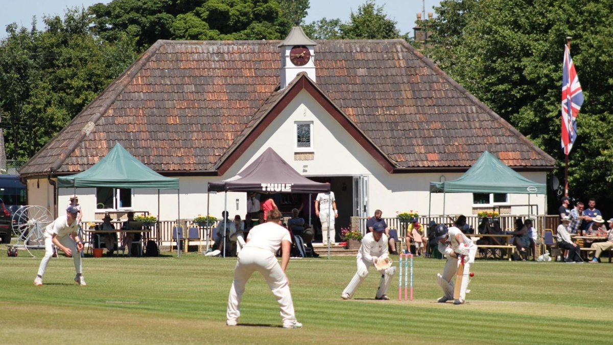 Teams announced for GCF challenge match between @gccl and @BandDCricket at @HAWKESUPTONCC on Saturday (noon) @TetburyCC @Langford_CC @rissycricket @PoultonCC @camcricketclub @TimsburyCC ➡️bit.ly/3EtJIcA