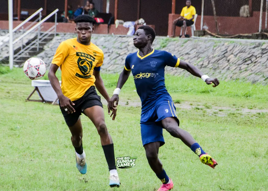 f8ballersafrica's tweet photo. It was war between David and Ekene (Droom Soccer Captain) at the last #TheBigSundayGame!!! 

The beauty of the game 🤗

#F8ballersAfrica || #DavidJoseph #Nwabufo_ekene  #DroomSoccer @TheBigSundayGam

#footballunitestheworld @FIFAcom 
WE ARE CHAMPIONS 🏆⚽💛 https://t.co/hahgAOamKk