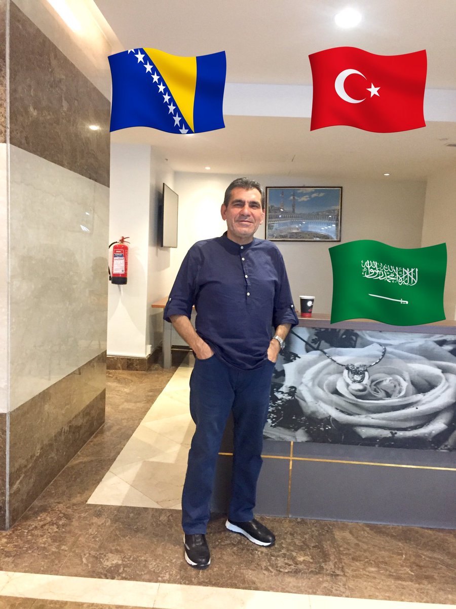 SelectedReader's tweet photo. Assalamu Alaikum Arkadaslar.
Ili znaš, ili ne znaš. Ili osjetiš, ili ne.
Pokloniti pažnju ili bilo šta, ne uči se
nigdje. Dovoljno je da razmišliš, kada
si zadnji put poklonio trenutak svog
vremena onom ko zaslužuje. Samo
će ti se reći. Sve Vjeruj ❤️❤️❤️
With @NizamogluEkrem https://t.co/9w5NexPfgY