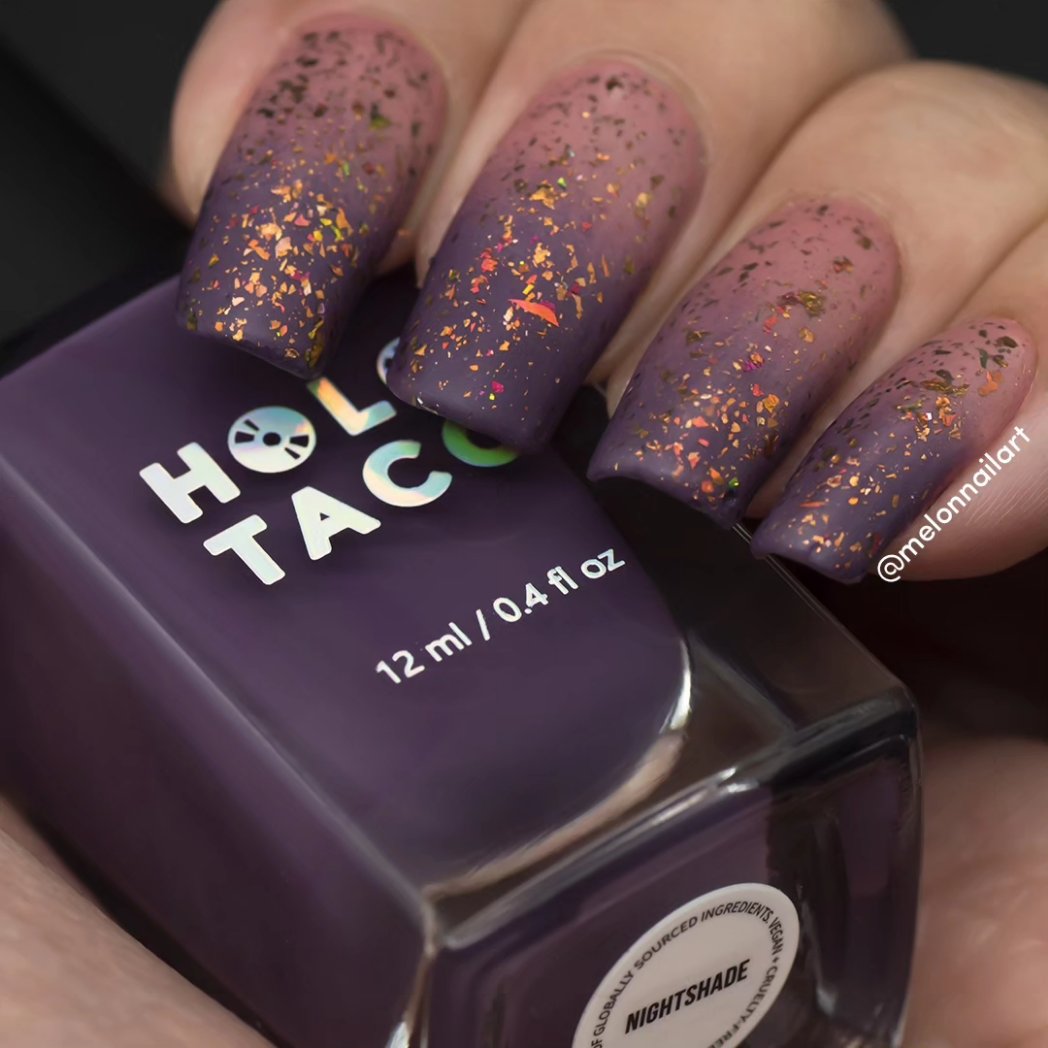 melonnailart's tweet photo. *PR* Final gradient combo using the @holotaco Down to Earth bundle by @nailogical (Nightshade + Lowkey Blushing) ๐
I absolutely love how these two shades blend, creating a romantic purple-pink look โบ๏ธ๐
#holotaco #nailgradient #nailcombo https://t.co/uPP2SEHhgY