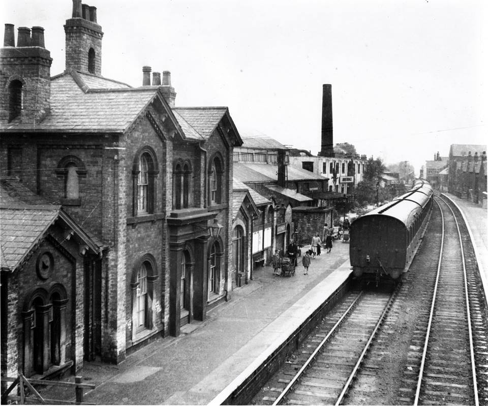 Now that works at Stepney Station are almost complete, we're collecting people's memories of this historic train station.

Do you remember catching a train from Stepney, heading to summer days out or seaside holidays?

Please share your stories below.

#HullHistory
#LoveHull