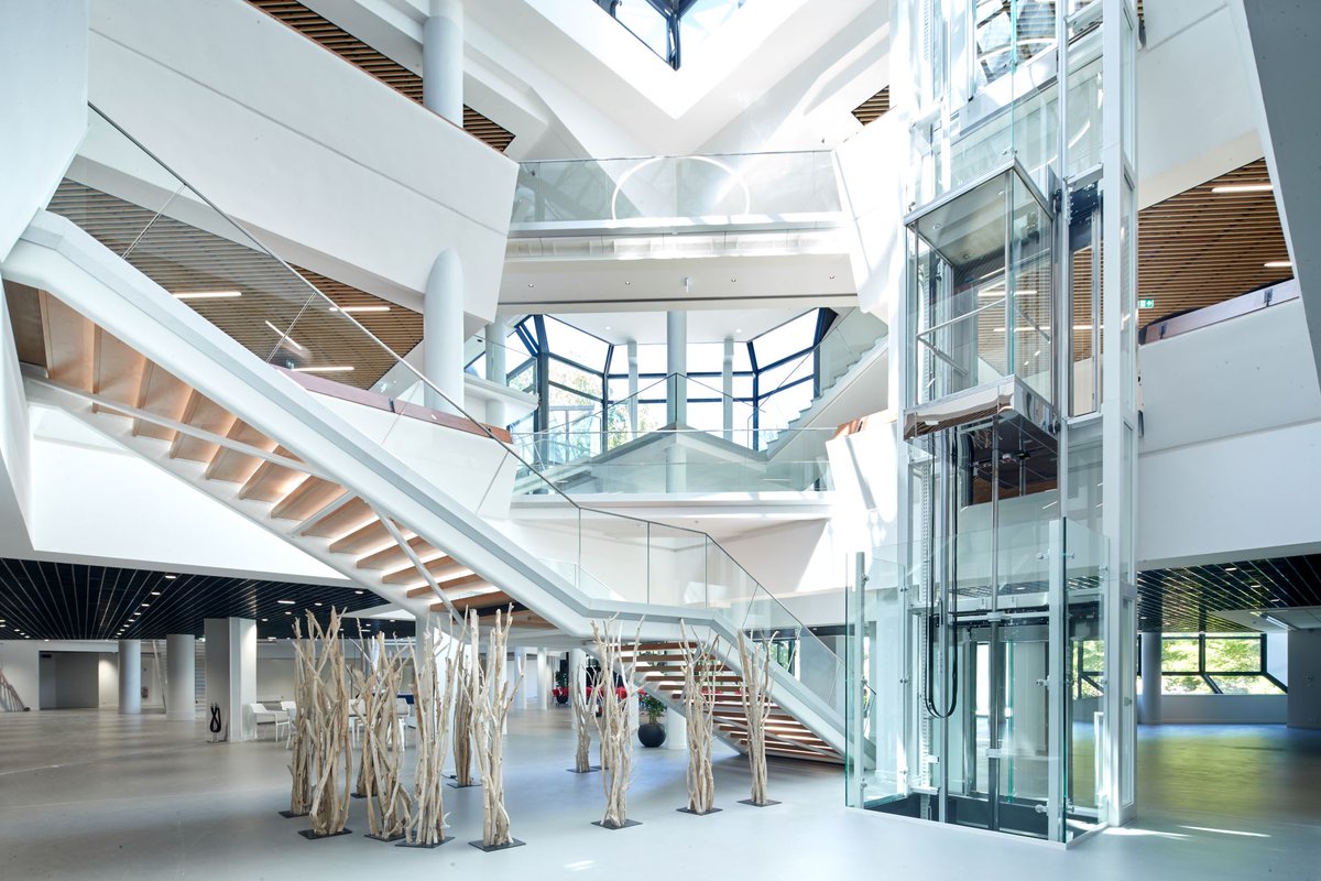 Dest_Angers's tweet photo. 📢Le Centre de Congrès d'Angers ouvre ses portes aux Angevins à l'occasion des journées du patrimoine !
𝐬𝐚𝐦𝐞𝐝𝐢 𝟏𝟔 𝐬𝐞𝐩𝐭𝐞𝐦𝐛𝐫𝐞
𝟏𝟎𝐡𝟎𝟎 𝐚̀ 𝟏𝟑𝐡𝟎𝟎 / 𝟏𝟒𝐡𝟎𝟎 𝐚̀ 𝟏𝟕𝐡𝟎𝟎
📍33 boulevard Carnot, 49100, Angers
📞02 41 96 32 32
#meetinangers https://t.co/t1yErUoaJr