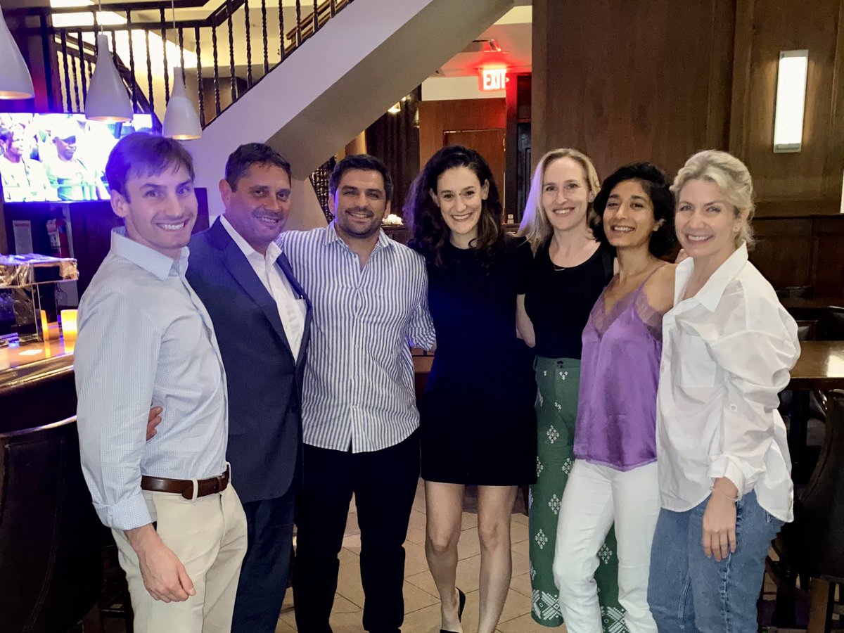 SarahKaslow's tweet photo. surgery night school with @cwolfga2 and my fellow PGY-3s @NYUGSOM_SurgRes (minus Avery who was holding down the fort at Bellevue). topics included the origins of surgical nutrition and how being the (residency) middle child isn’t always so easy. can’t wait for the next one. https://t.co/DIfRWOaTtV
