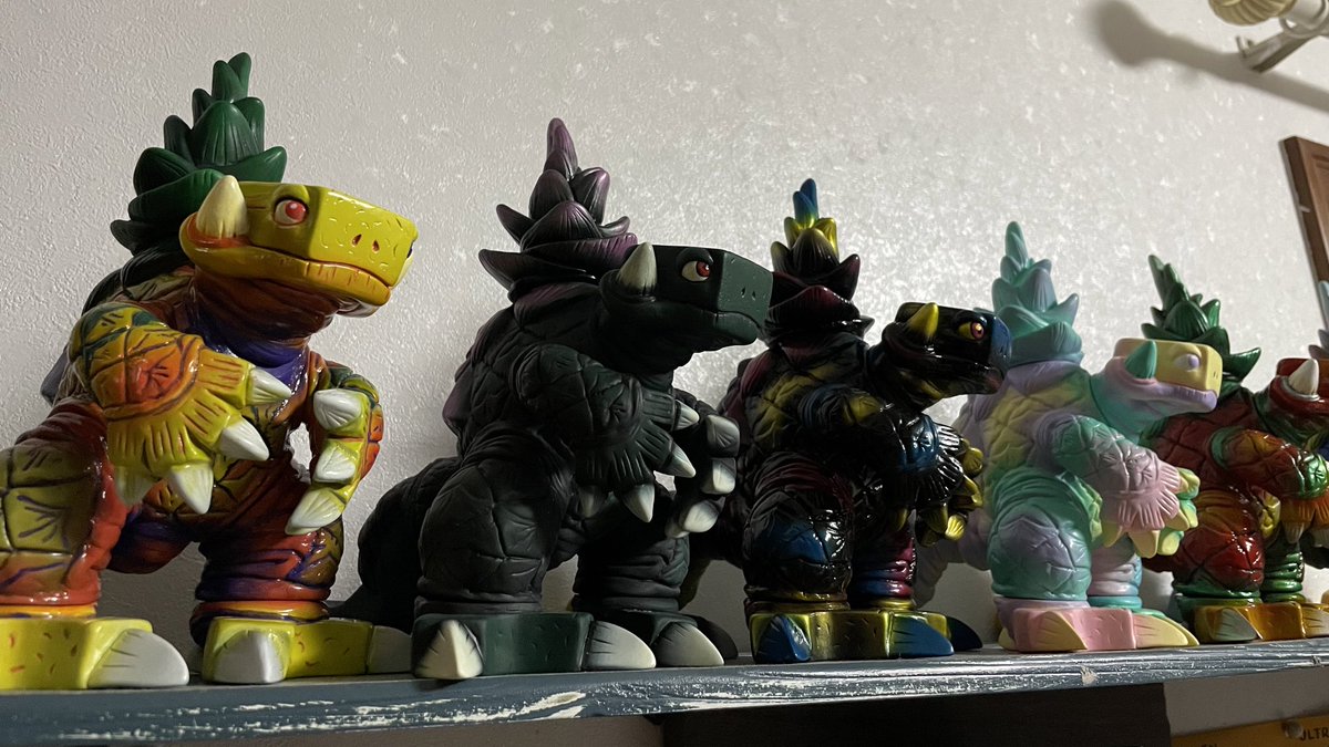 ソフビ果獣パインダム🍍 色々と増えました(^^) 気になる子はいますかね