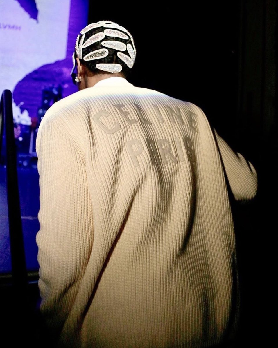 StreetFashion01's tweet photo. Asap Rocky won the Virgil Abloh Award Last Night!🖤 https://t.co/NU8UM0GlUP