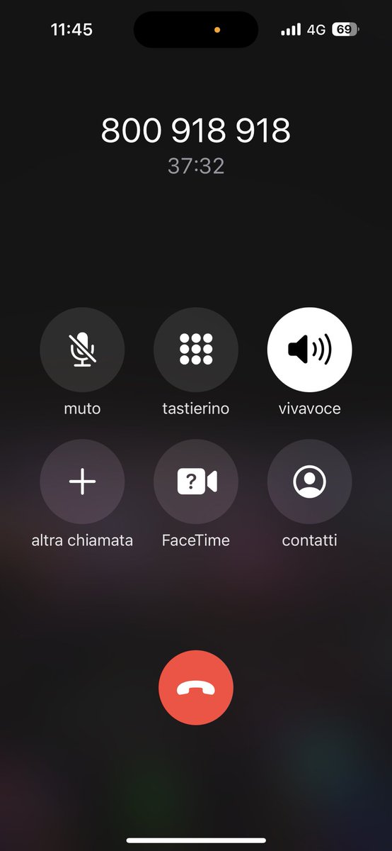 fra_stabile's tweet photo. @SkyItalia 37.32 MINUTI TI ATTESA PER PARLARE CON UN OPERATORE, 37 minuti che potevano diventare anche 40-45 perché ormai ci ho perso le speranze, è possibile che una persona debba pagare un abbonamento per poi aspettare più di 40 minuti per ricevere assistenza, VERGOGNA. https://t.co/wQWA84OqjG