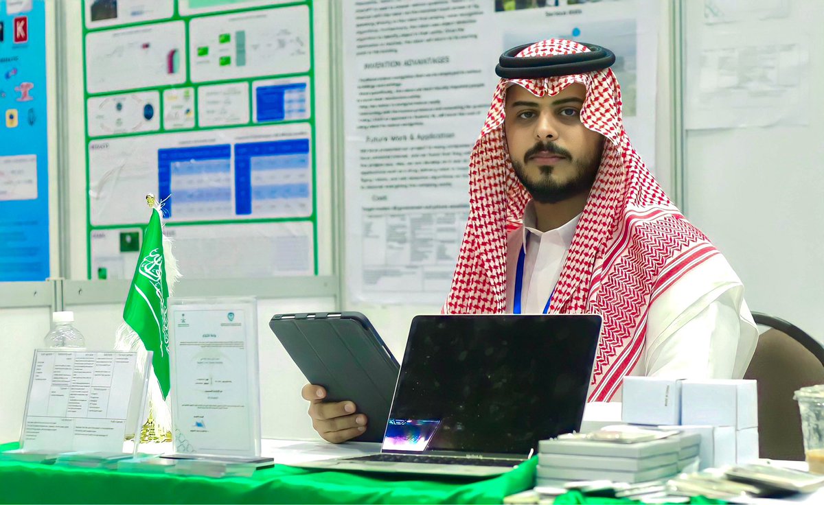 AL__WADIE's tweet photo. الاول عالعالم🤩🔥
الحمدلله على كرمه 🤲🏻
حصلت على ميداليتين ذهبيتين وجائزة خاصة كأفضل برزتيشن ابداعي في المسابقة الدولية للاختراعات والابتكارات Worldinvent لعامي 2022-2023
كما يسرني اشكر السفير السعودي في سنغفورا ووزيرة التعليم بتايلند على تكريمهم الخاص بي واعجابهم بمشروعي 
🤩🔥👏🏻 https://t.co/TSMI4lw7lt