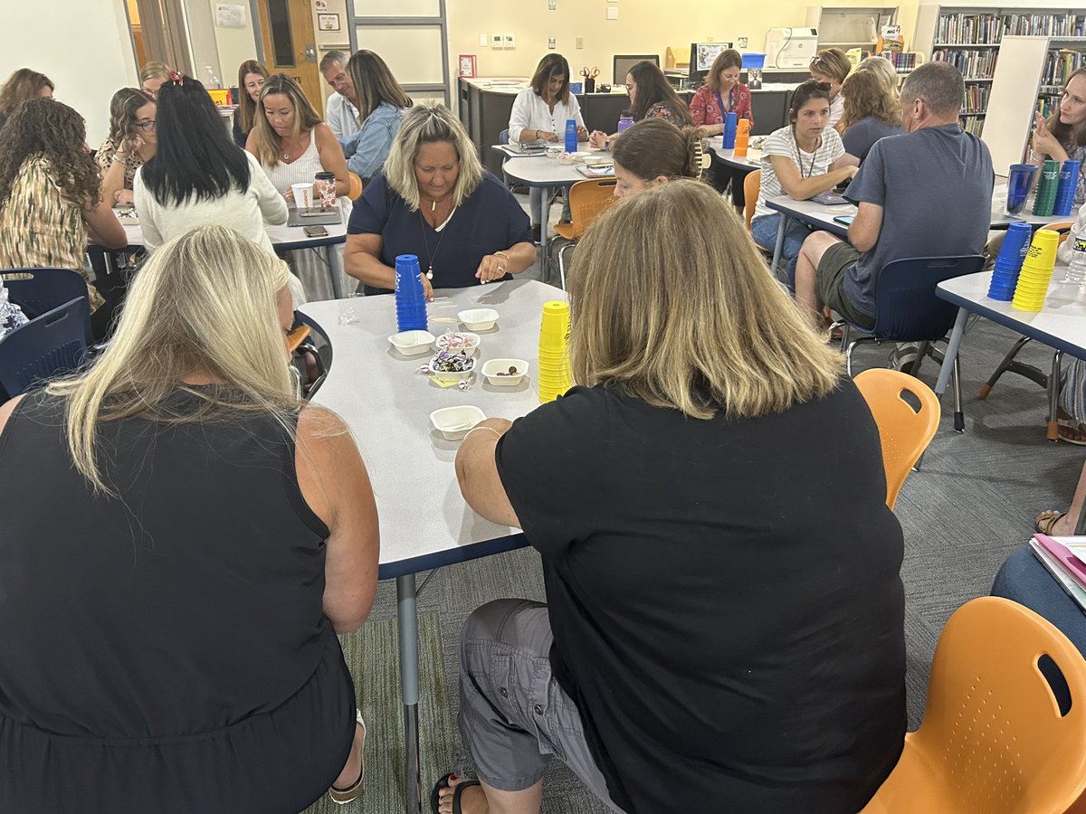 MrsCookWI's tweet photo. What a great first day back with the Wicoff staff!! Grateful every day to work with such an amazing group of individuals! @WicoffjF https://t.co/dnOTX9UXhS