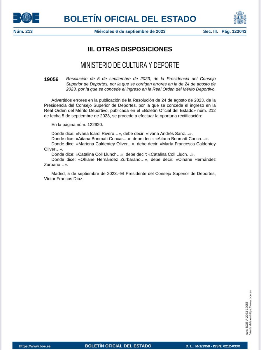 anadebande's tweet photo. ¡De Pena!
Tan en serio se toma el Gobierno el fútbol femenino que ha escrito mal o confundido a 5 jugadoras de la Selección. https://t.co/HKIbVQVayY