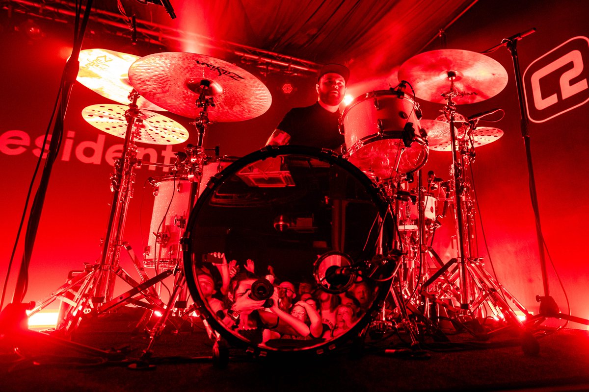 Concorde2 (@concorde_2) on Twitter photo Does anyone know a roofer, because <a href="/royalblooduk/">Royal Blood</a> have blown our roof off!
📸 <a href="/chrph_oto/">CHR Photography</a> Does anyone know a roofer, because <a href="/royalblooduk/">Royal Blood</a> have blown our roof off!
📸 <a href="/chrph_oto/">CHR Photography</a>