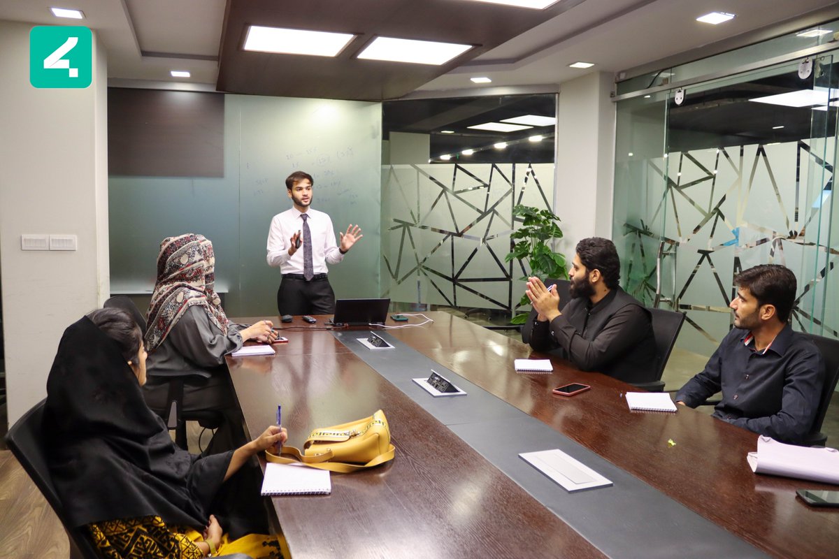 s2smarketingpk's tweet photo. S2S Marketing recently organized an enlightening training session for our new team members at our Peshawar office.
#S2SMarketing #trainingsession #GrowthDevelopment #development #knowyourworth #marketingagency #seatosky https://t.co/fg5N2UnFAD
