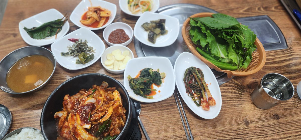 Dandy06820's tweet photo. 여태먹은 제육중에 세손가락안에 듦.
당진 송악 소문난집.
일부러 찾아가도 후회안함. https://t.co/cqbtQ2t7oq