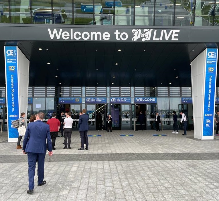 TynePowered's tweet photo. Day two at @SPE_OE and a busy one already.
We've been talking with lots of people about the offshore and energy opportunities in North East England so if you want to find out more about doing business on the Tyne, find us at stand 1S51.
#50yearsofOE https://t.co/ePI73jjMs4