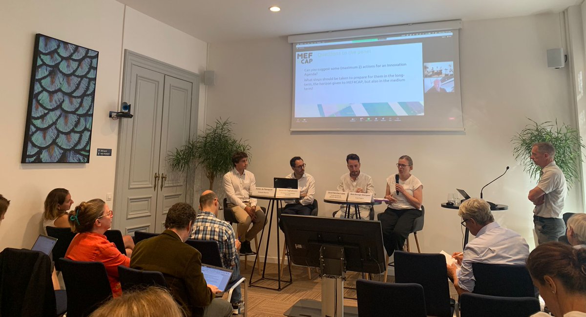 MEF4CAP's tweet photo. Following a presentation on #innovation activities, attendees shared their thoughts on the challenges surrounding the introduction of new technologies for the monitoring and evaluation of the #CAP. Our panellists then returned to suggest actions for an innovation agenda. https://t.co/iTMIFHfJQJ