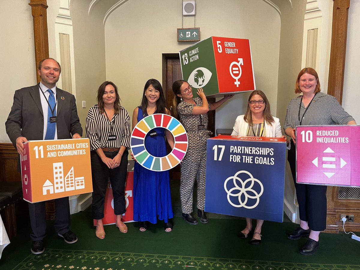 Less than 2 weeks to go to the #sdgsummit! ⁦@bondngo⁩ is here at Westminster rallying for greater ambition & action by the UK gov to achieve the #sdgs and to #leavenoonebehind ⁦@RawlenceAnna⁩ ⁦@griffithsar⁩ ⁦@AnnaKu⁩ ⁦@APPG_SDGs⁩