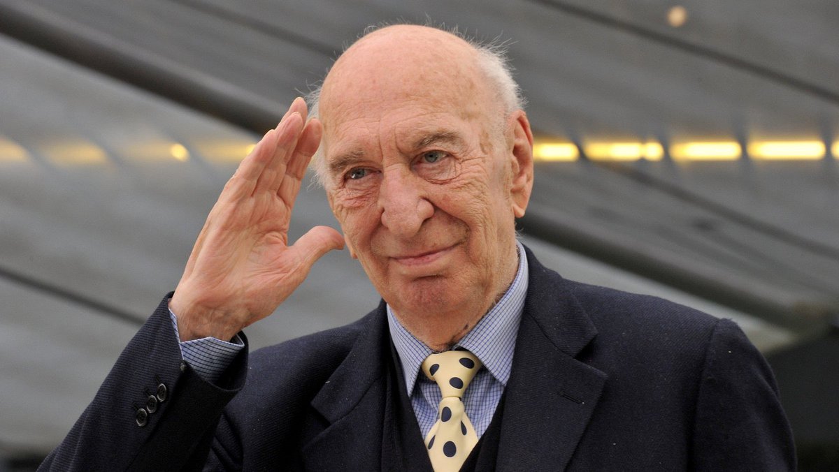 Eri un gigante. 
La gentilezza, la sagacia, la straordinaria bravura. 
Ci hai dato tanto, ci mancherai tanto. 
Ciao Giuliano

#GiulianoMontaldo