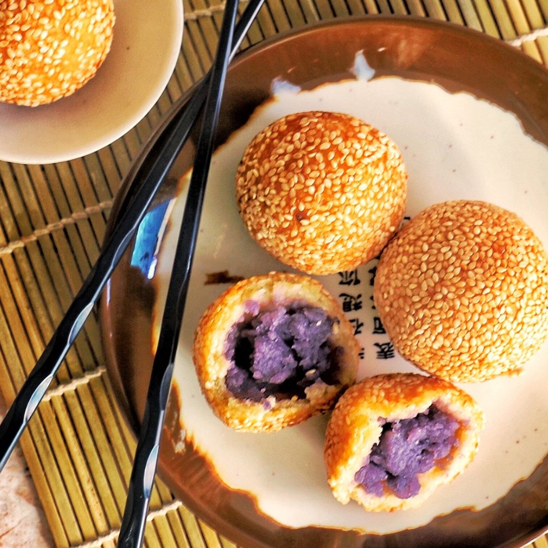 Experience the art of tradition with our irresistible Buchi Recipe – a fusion of golden perfection and sweet surprises! ✨🍡 Rediscover the joy of homemade treats and share the #BuchiDelight with loved ones. #TasteOfTradition

Grab the recipe here: tinyurl.com/23tr8yh5