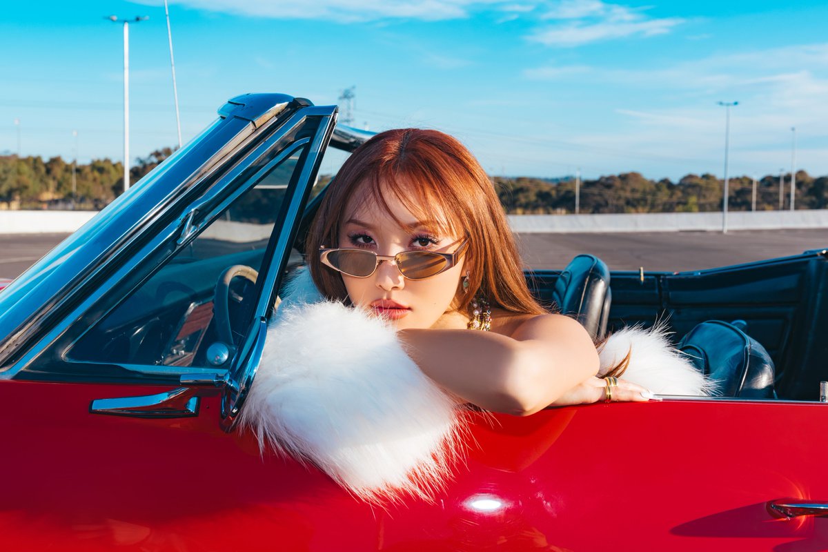 WORLDMUSICAWARD's tweet photo. #HWASA is BACK for the 1st time in 2 years with her new solo song #ILOVEMYBODY under her new agency #PNATION, and she's already topping iTunes song charts after trending at #19 Worldwide on X and on the Top #3 of MelOn Real-time Search, currently #36 on Bugs & #59 on Genie! 💪👩‍🎤🎶💥1⃣🎵🇸🇬🔥👑❤️
🎧:https://t.co/IkzYVcM15Z
@HwasaGlobal