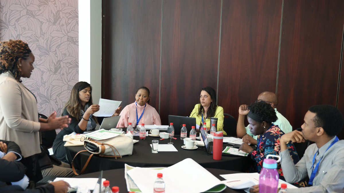 <a href="/WHOSouthAfrica/">WHO South Africa</a> is hosting a 5-day workshop to enhance human &amp; animal health assessments, boost coordination to tackle zoonotic diseases, raise awareness of the One Health Joint Plan of Action&amp; review SA's One Health Strategic Framework.

#HealthForAll