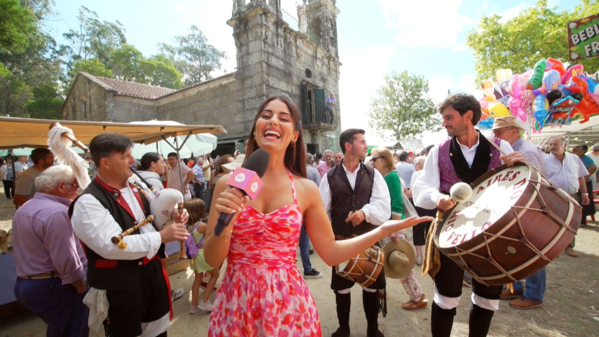 Por fin é mércores e iso é sinónimo de troula! ❤️A partir das 22:30h na Televisión de Galicia comezamos o mes de setembro do mellor xeito posible, con outro programa de Vaia Troula,☺️ desta vez dende a Romaría de San Ramón de Bealo.  Tamén imos estar en moitas outras festas!🥳